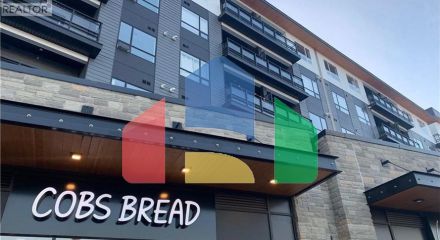 Residential - Single Family Home - Waterloo, Canada - Canada