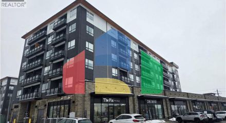 Residential - Single Family Home - Waterloo, Canada - Canada
