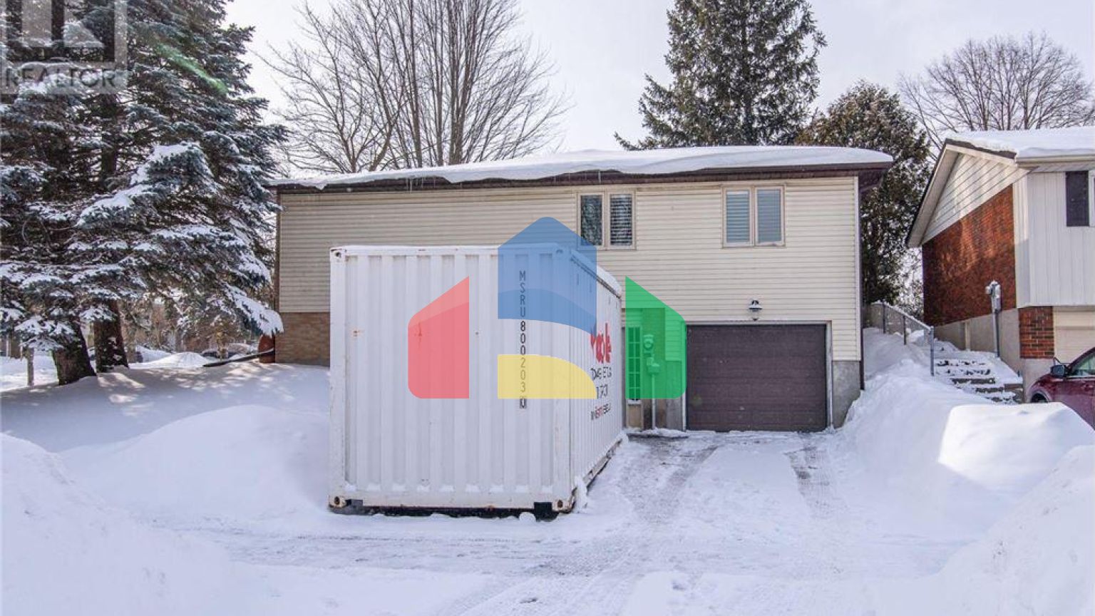 Residential - Single Family Home - Waterloo, Canada - Canada