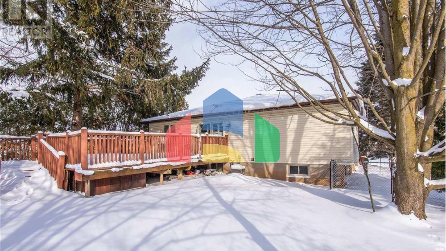 Residential - Single Family Home - Waterloo, Canada - Canada