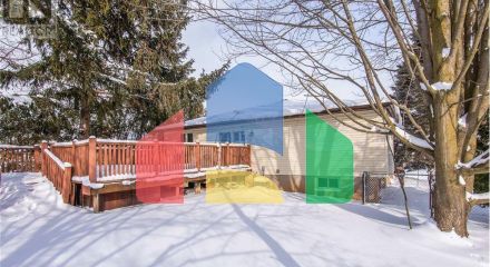 Residential - Single Family Home - Waterloo, Canada - Canada