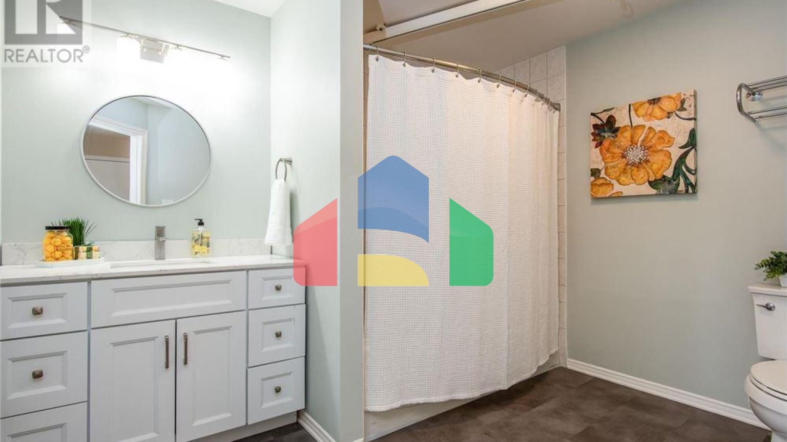 Residential - Single Family Home - Waterloo, Canada - Canada