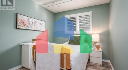 Residential - Single Family Home - Waterloo, Canada - Canada