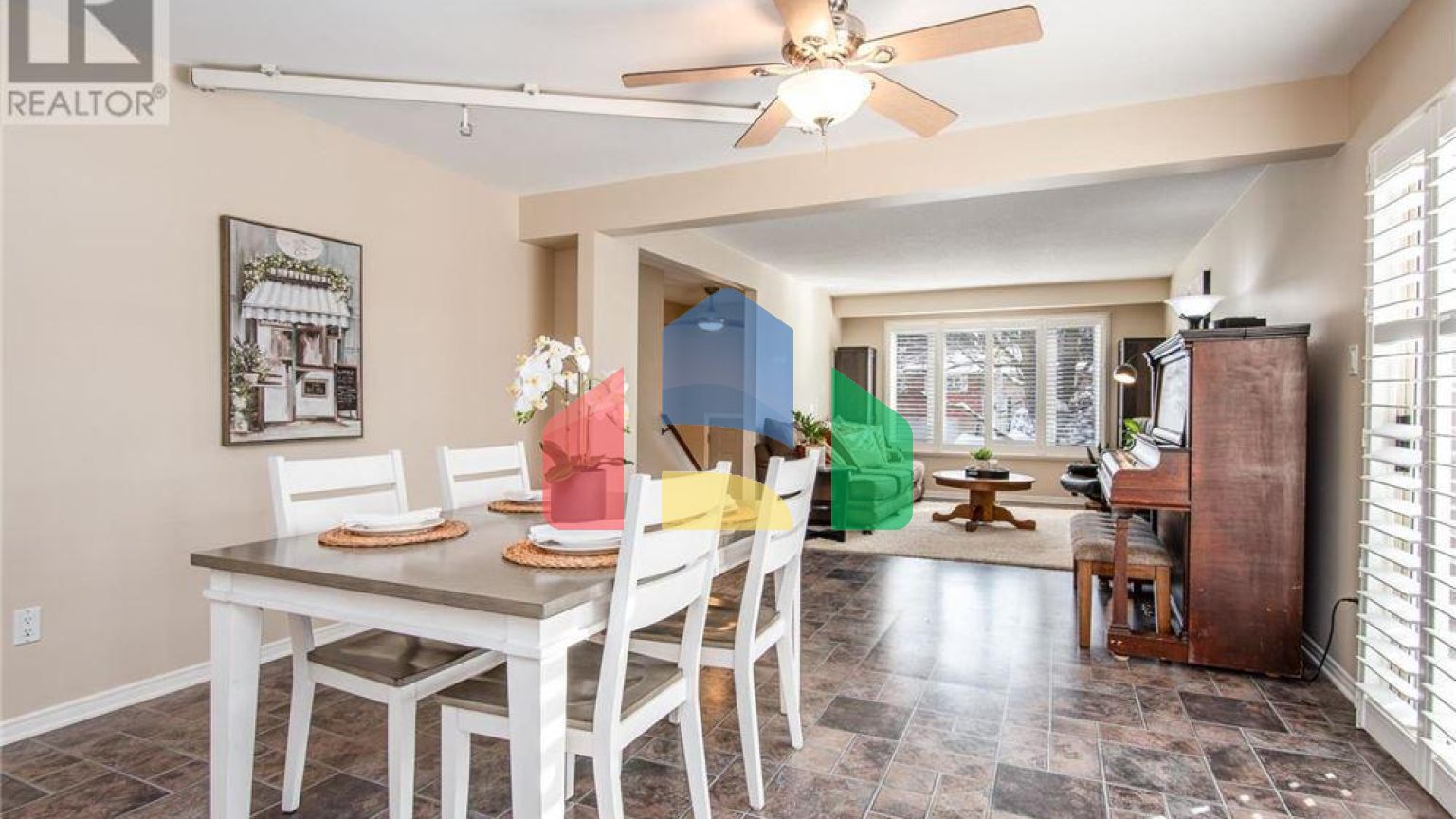 Residential - Single Family Home - Waterloo, Canada - Canada