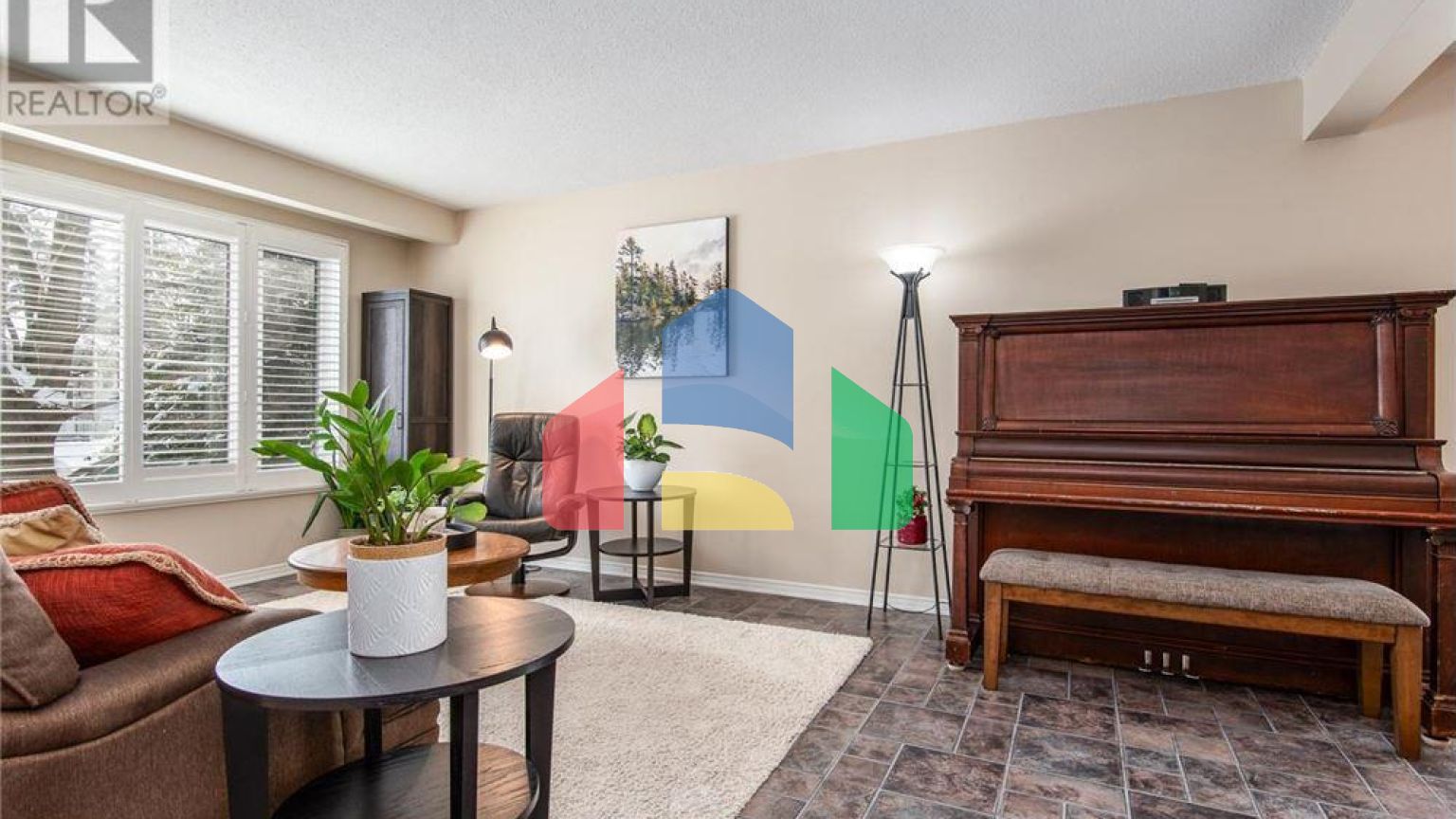 Residential - Single Family Home - Waterloo, Canada - Canada