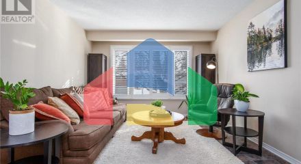 Residential - Single Family Home - Waterloo, Canada - Canada