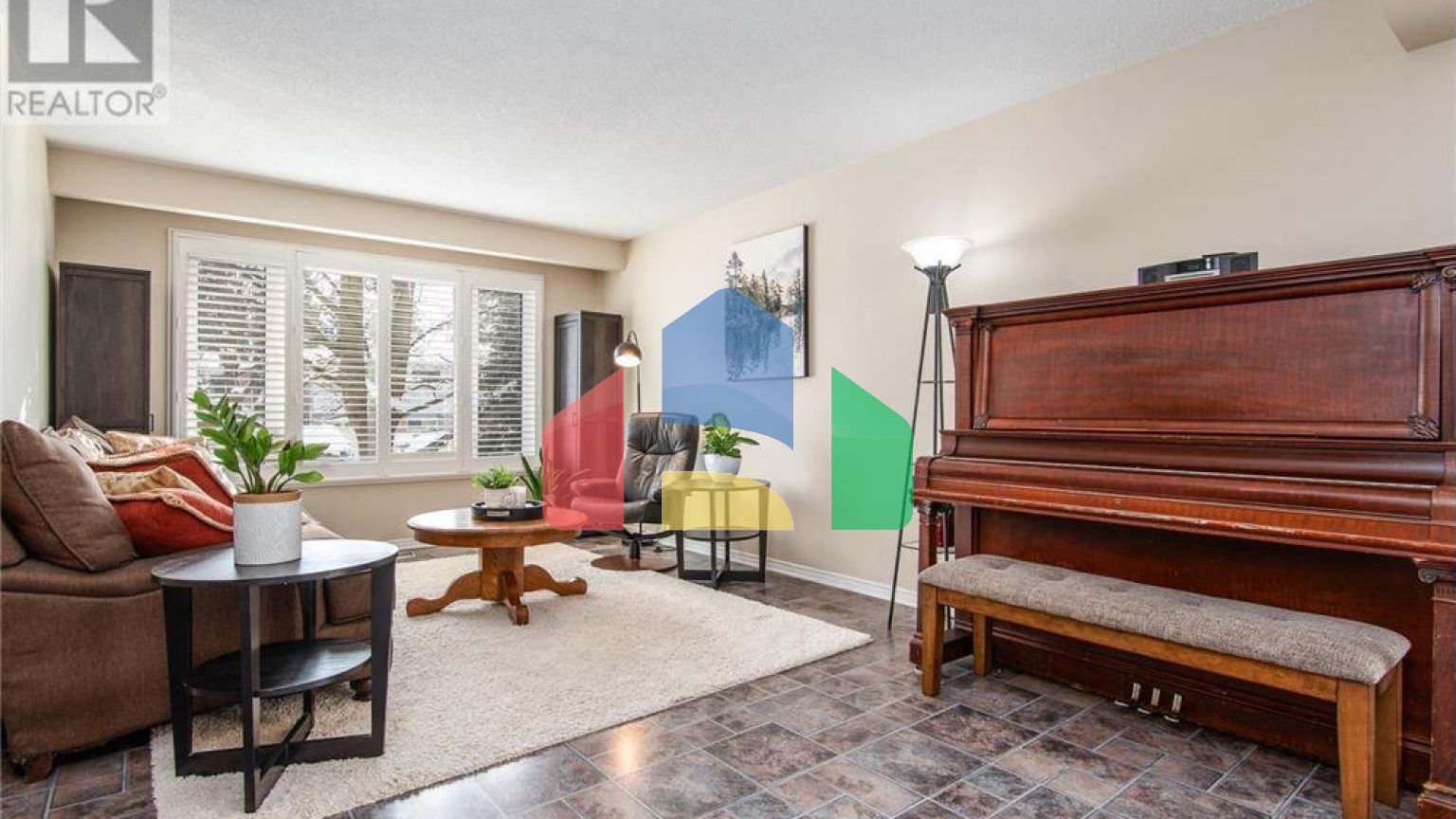 Residential - Single Family Home - Waterloo, Canada - Canada