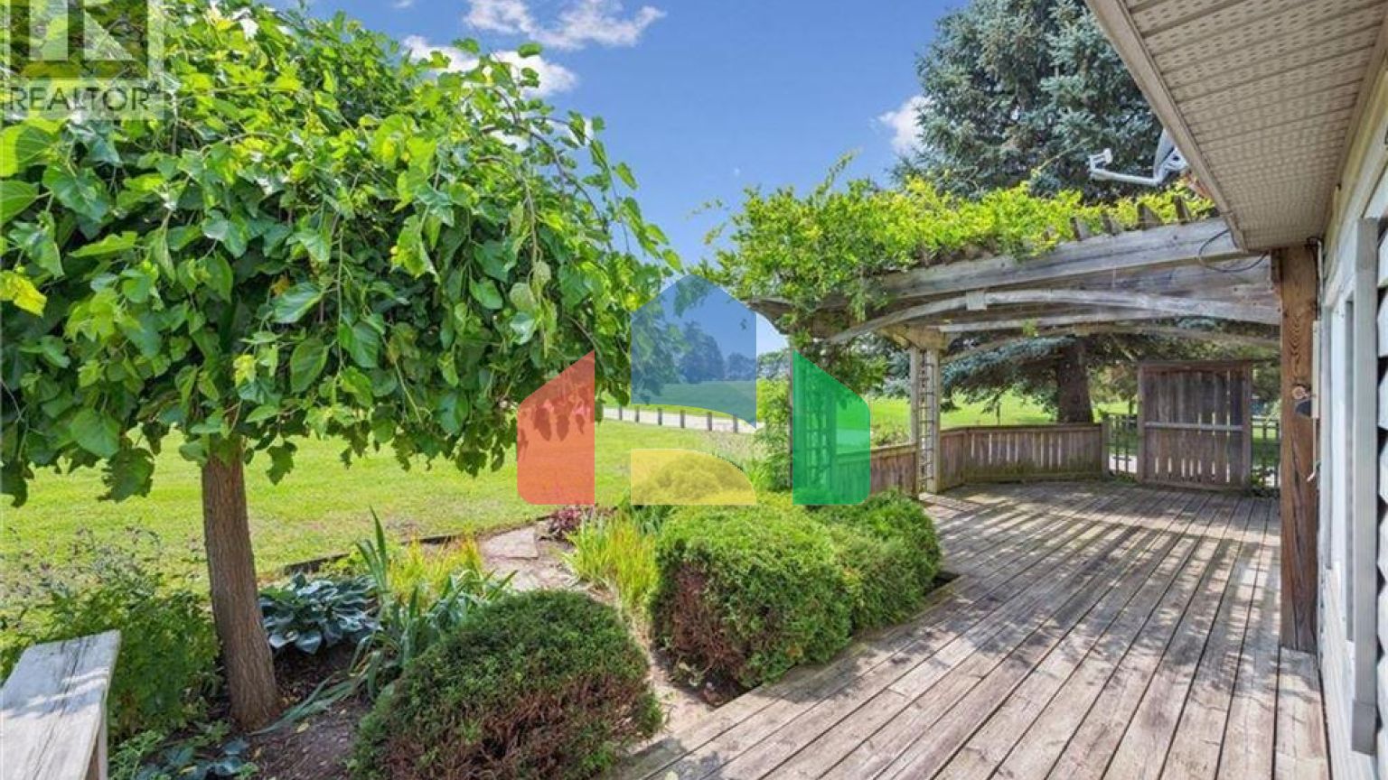 Residential - Single Family Home - Waterloo, Canada - Canada