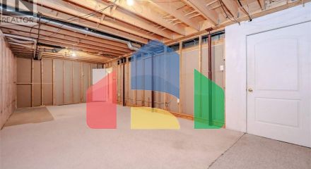 Residential - Single Family Home - Waterloo, Canada - Canada