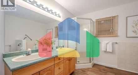 Residential - Single Family Home - Waterloo, Canada - Canada