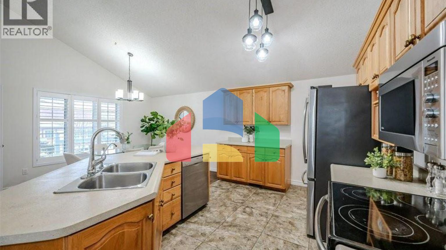 Residential - Single Family Home - Waterloo, Canada - Canada