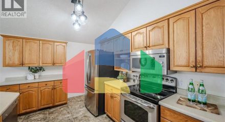 Residential - Single Family Home - Waterloo, Canada - Canada