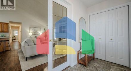 Residential - Single Family Home - Waterloo, Canada - Canada