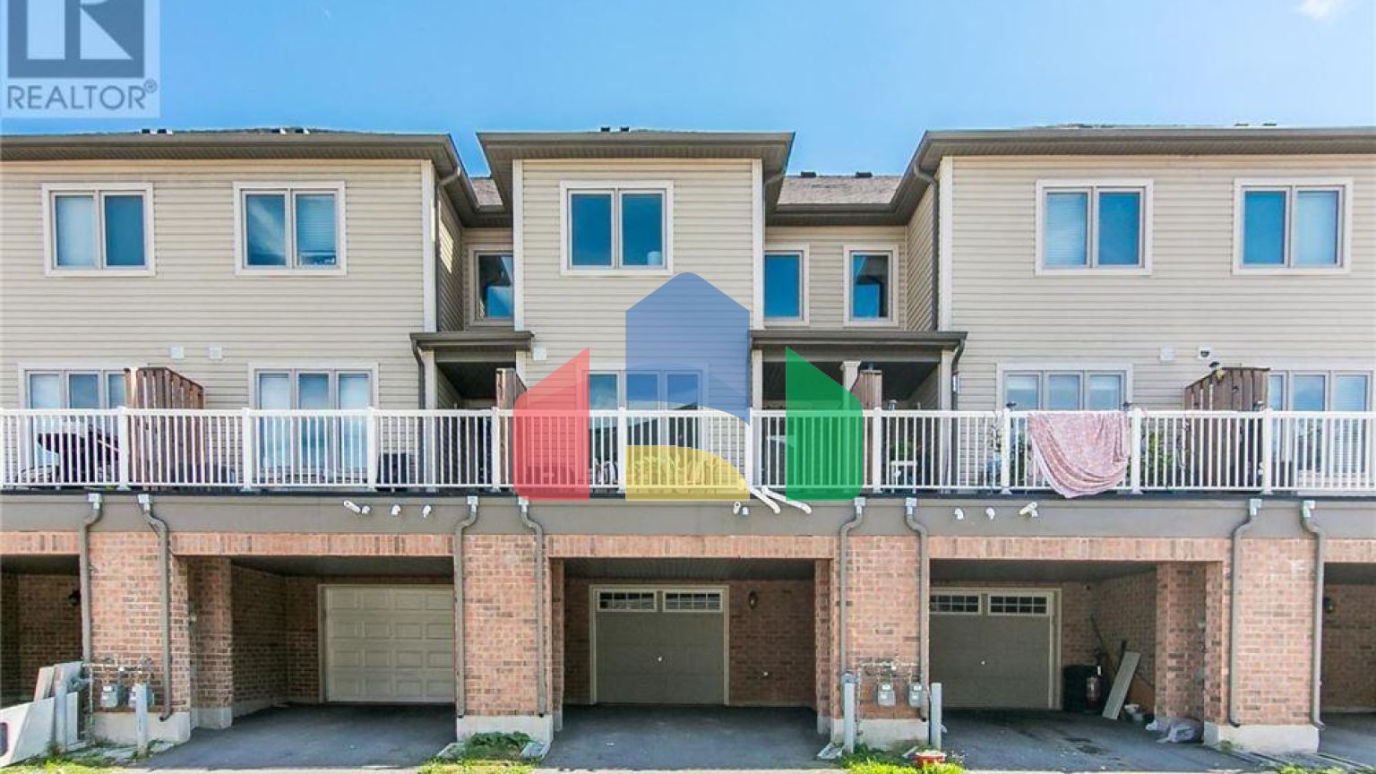 Residential - Single Family Home - Waterloo, Canada - Canada