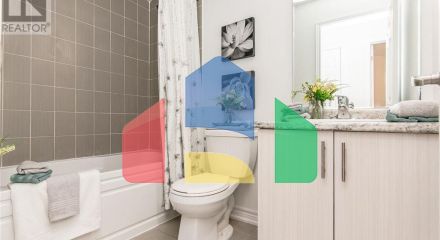 Residential - Single Family Home - Waterloo, Canada - Canada