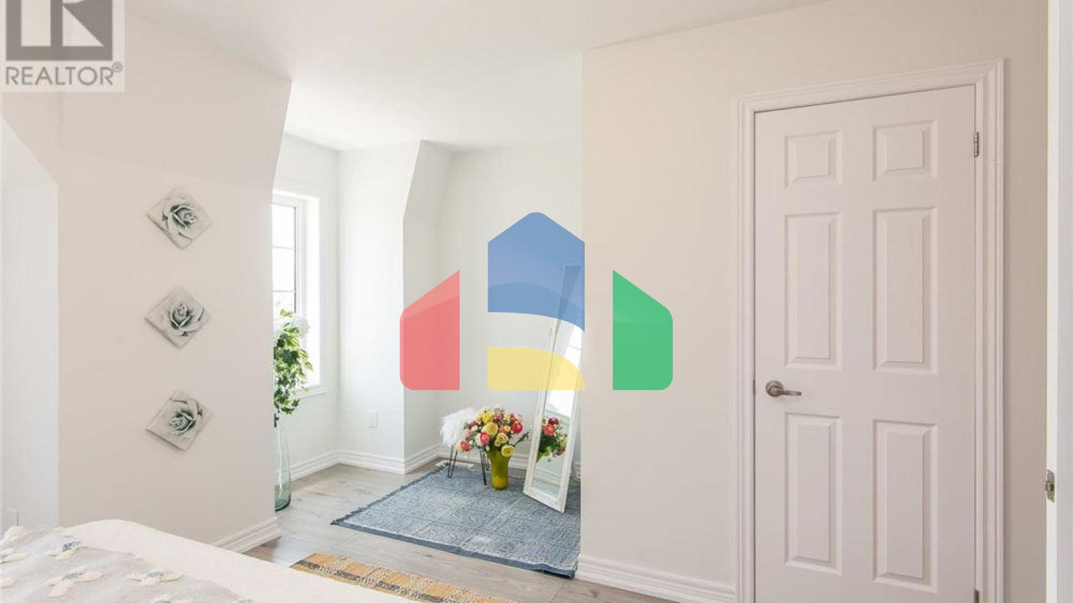 Residential - Single Family Home - Waterloo, Canada - Canada