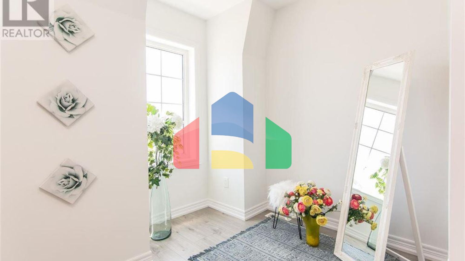 Residential - Single Family Home - Waterloo, Canada - Canada