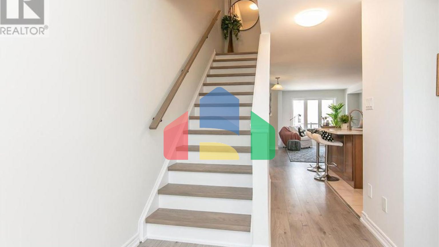 Residential - Single Family Home - Waterloo, Canada - Canada