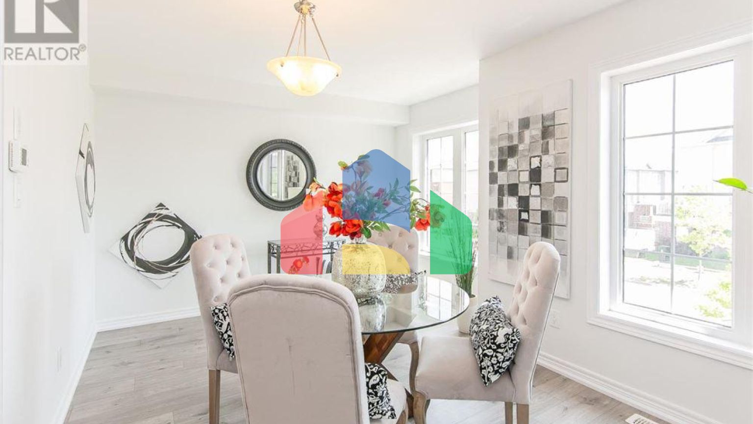 Residential - Single Family Home - Waterloo, Canada - Canada