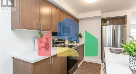 Residential - Single Family Home - Waterloo, Canada - Canada