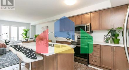 Residential - Single Family Home - Waterloo, Canada - Canada