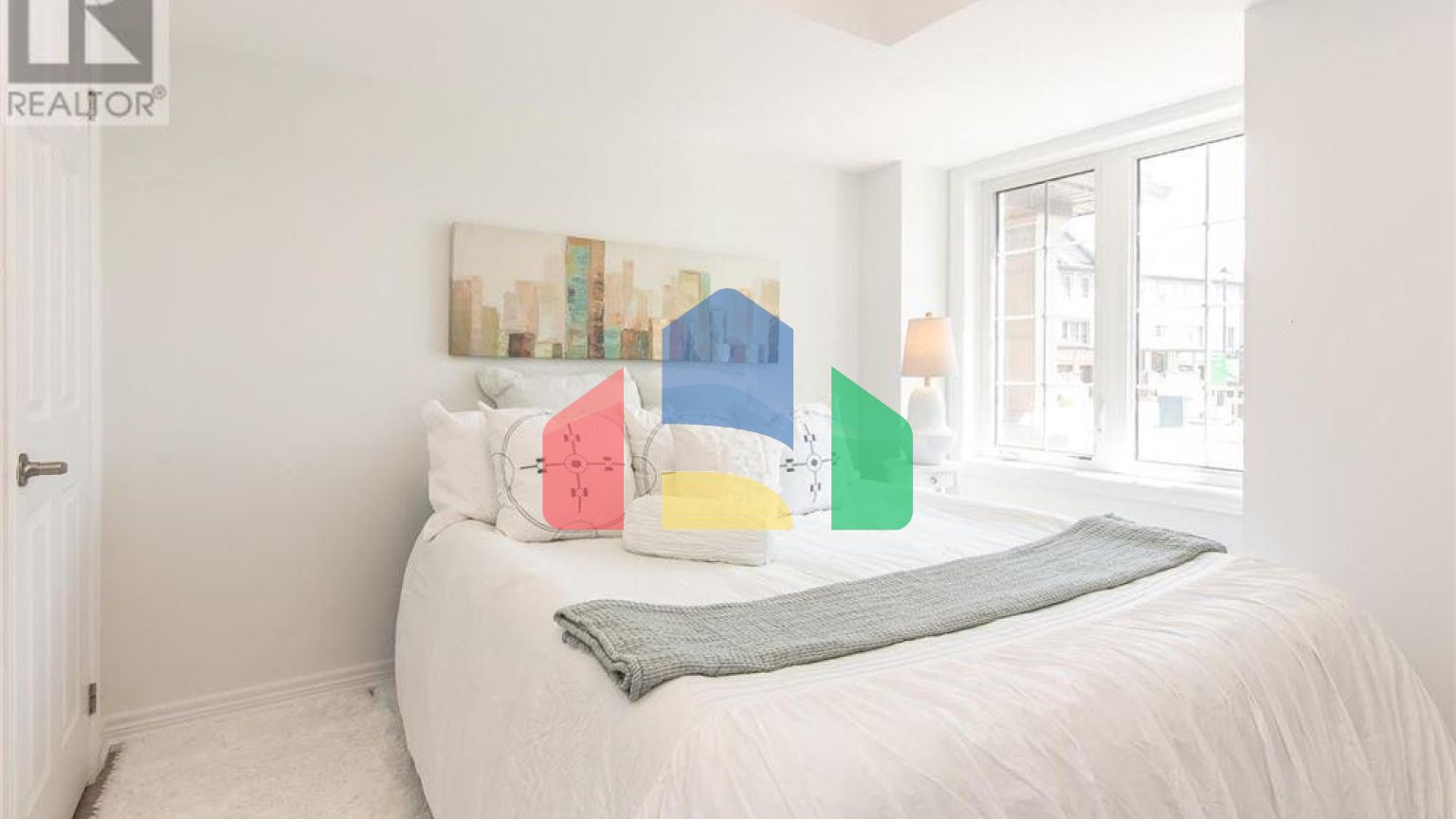 Residential - Single Family Home - Waterloo, Canada - Canada