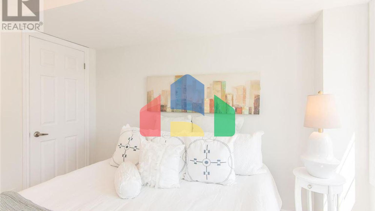 Residential - Single Family Home - Waterloo, Canada - Canada