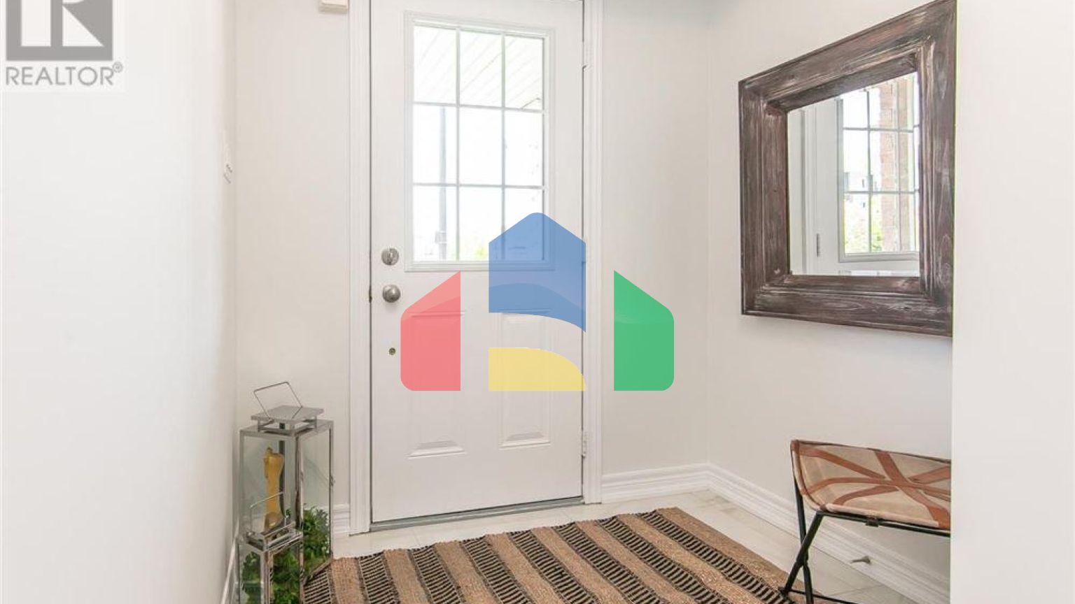 Residential - Single Family Home - Waterloo, Canada - Canada