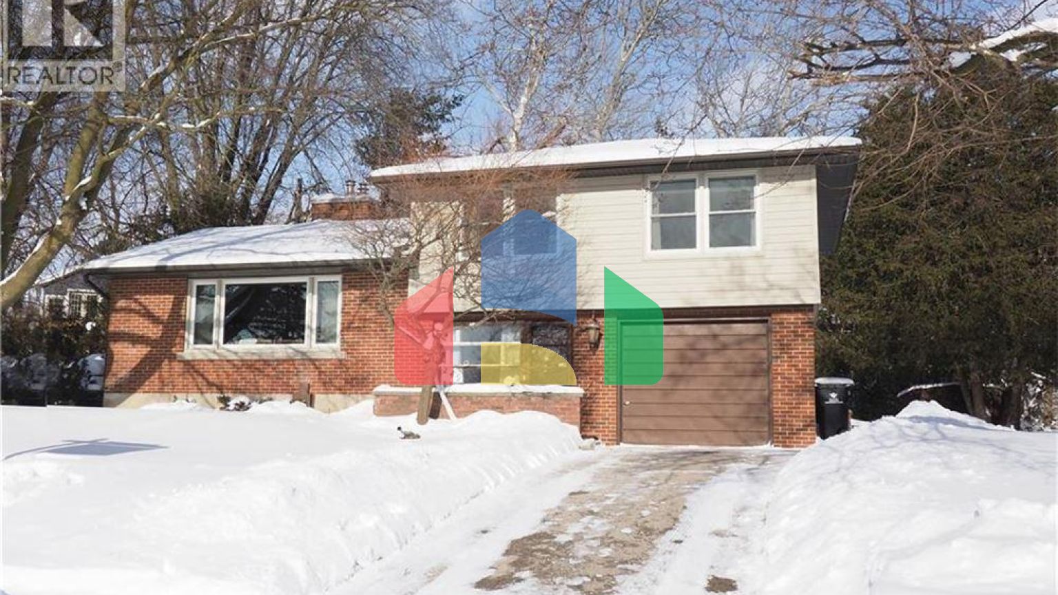 Residential - Single Family Home - Waterloo, Canada - Canada