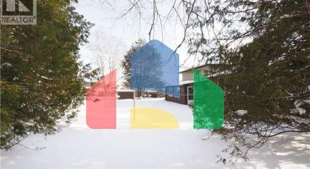 Residential - Single Family Home - Waterloo, Canada - Canada