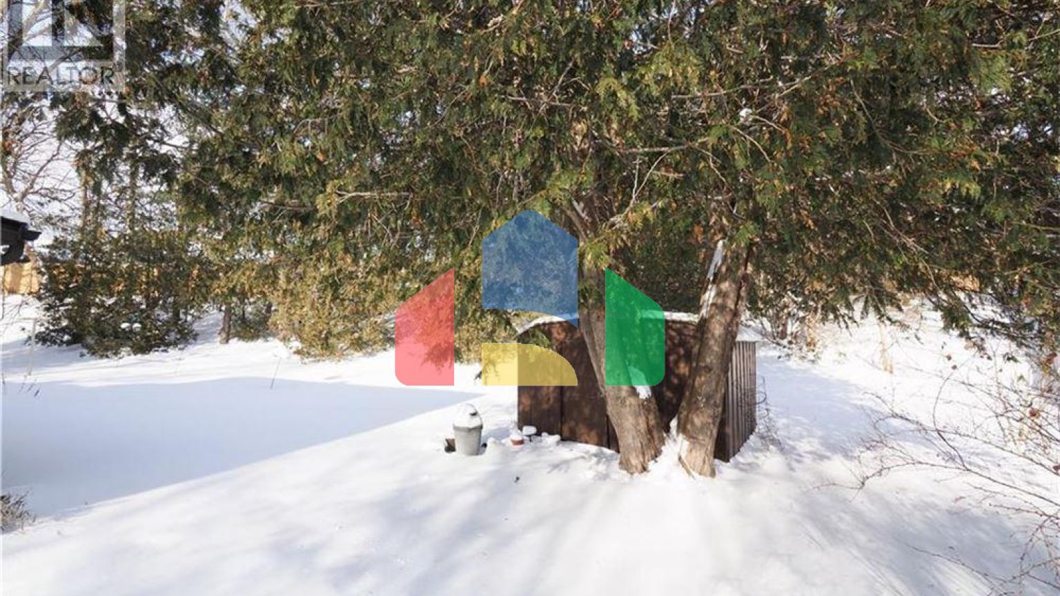 Residential - Single Family Home - Waterloo, Canada - Canada