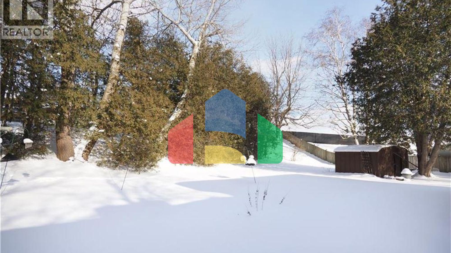 Residential - Single Family Home - Waterloo, Canada - Canada