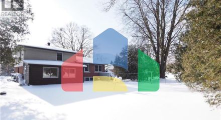 Residential - Single Family Home - Waterloo, Canada - Canada