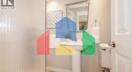 Residential - Single Family Home - Waterloo, Canada - Canada