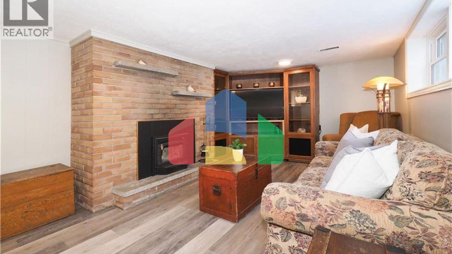 Residential - Single Family Home - Waterloo, Canada - Canada