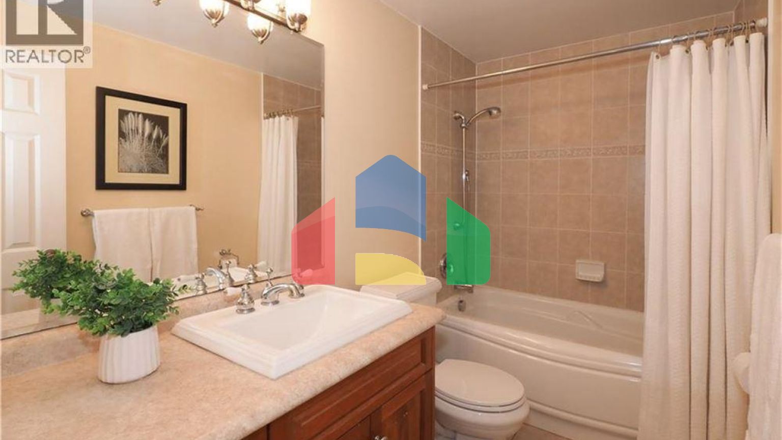 Residential - Single Family Home - Waterloo, Canada - Canada