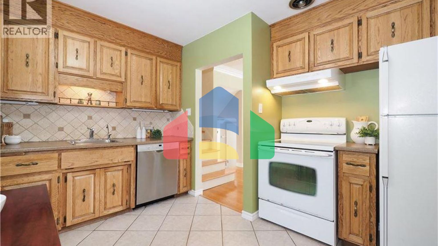 Residential - Single Family Home - Waterloo, Canada - Canada