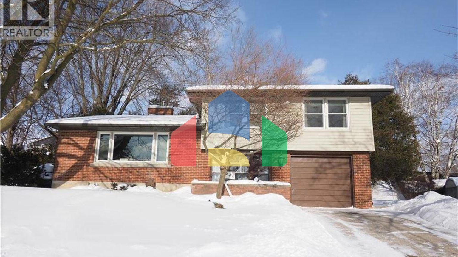 Residential - Single Family Home - Waterloo, Canada - Canada