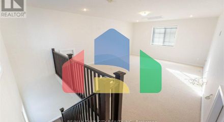 Residential - Single Family Home - Waterloo, Canada - Canada