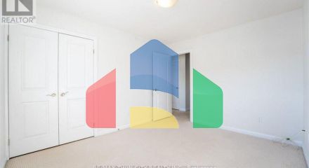 Residential - Single Family Home - Waterloo, Canada - Canada