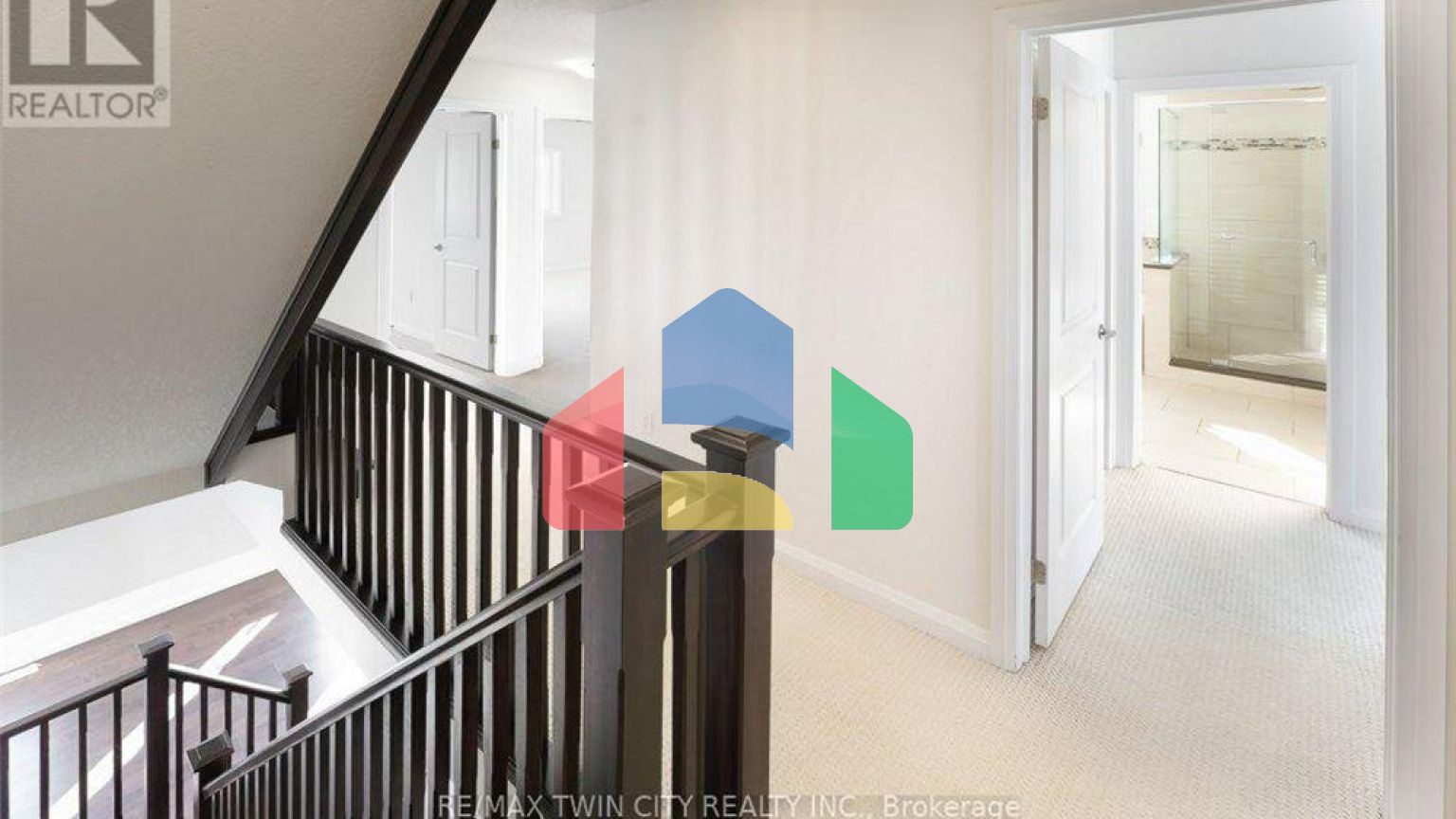 Residential - Single Family Home - Waterloo, Canada - Canada