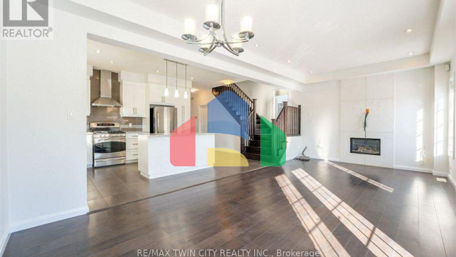 Residential - Single Family Home - Waterloo, Canada - Canada