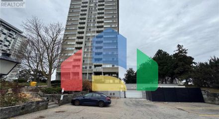 Residential - Single Family Home - Waterloo, Canada - Canada