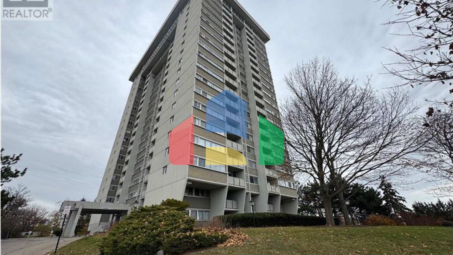 Residential - Single Family Home - Waterloo, Canada - Canada
