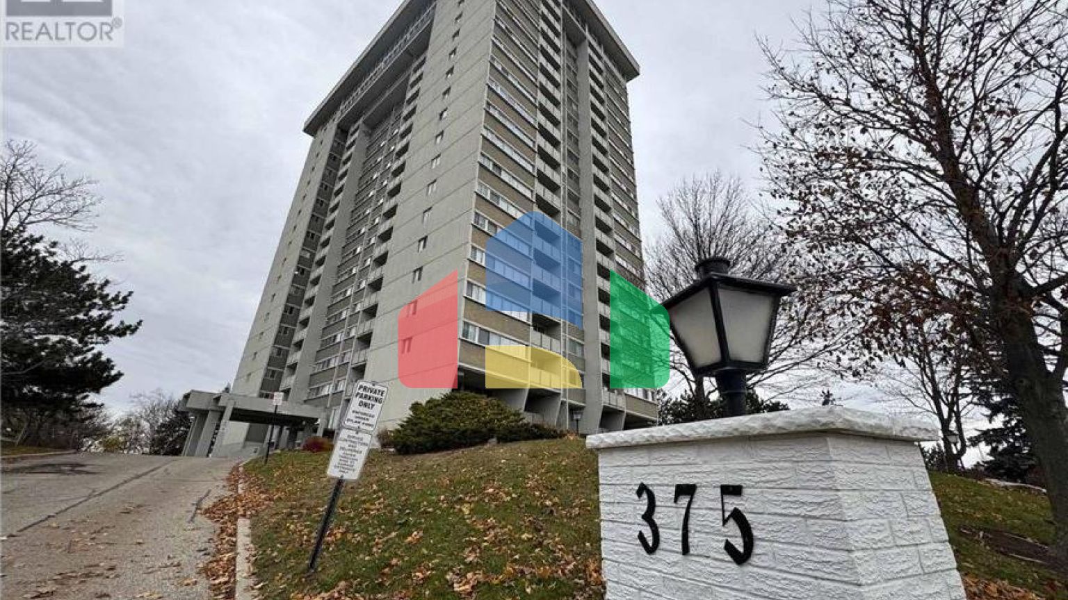 Residential - Single Family Home - Waterloo, Canada - Canada