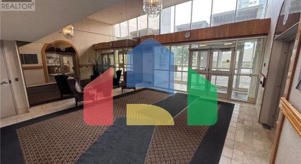 Residential - Single Family Home - Waterloo, Canada - Canada