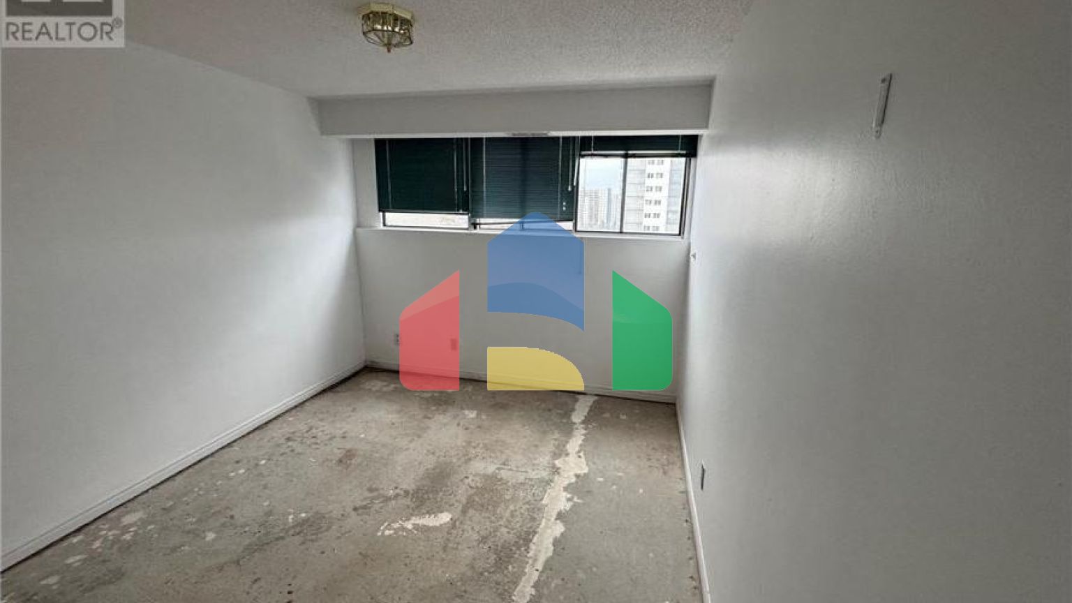 Residential - Single Family Home - Waterloo, Canada - Canada