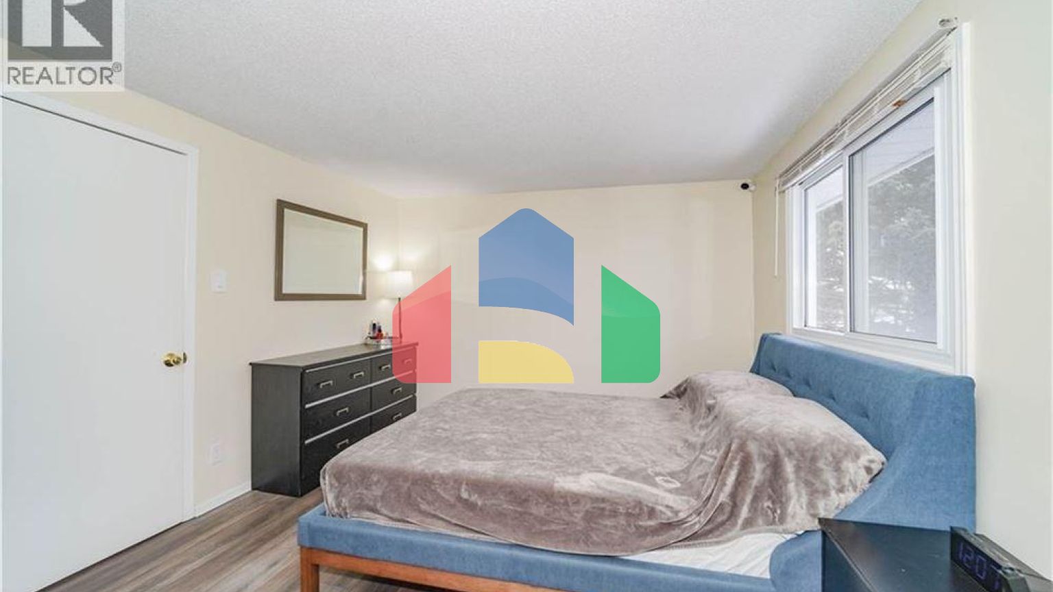 Residential - Condo/Apartment - Waterloo, Canada - Canada