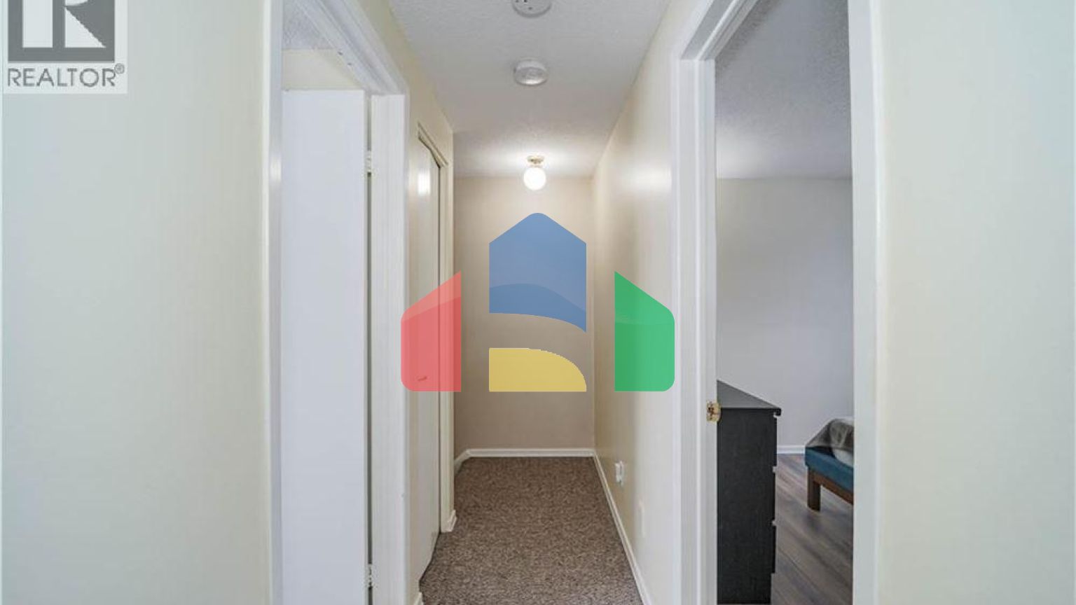 Residential - Condo/Apartment - Waterloo, Canada - Canada