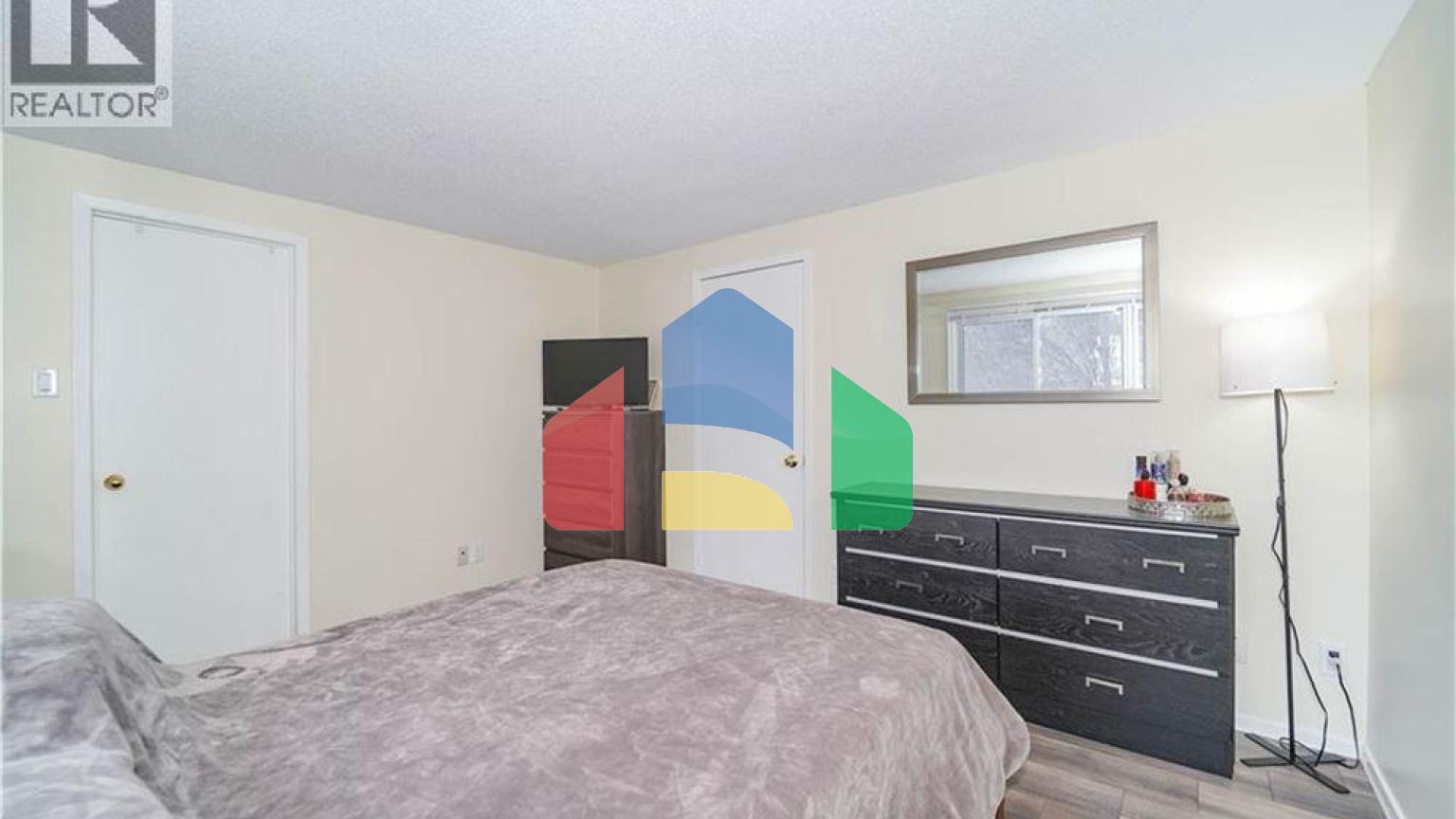 Residential - Condo/Apartment - Waterloo, Canada - Canada